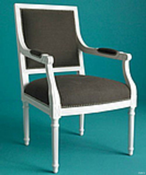 舒适与格调并存 餐厅B扶手椅，打造雅致就餐空间